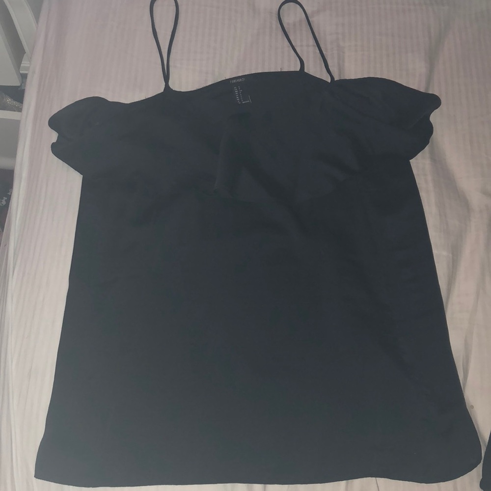 Sleeveless black top